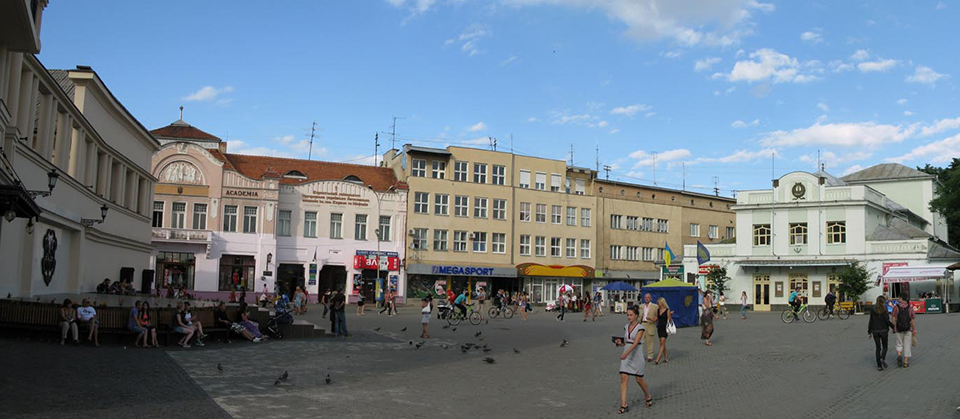 Teatralna Platz - Puppentheater (1921)